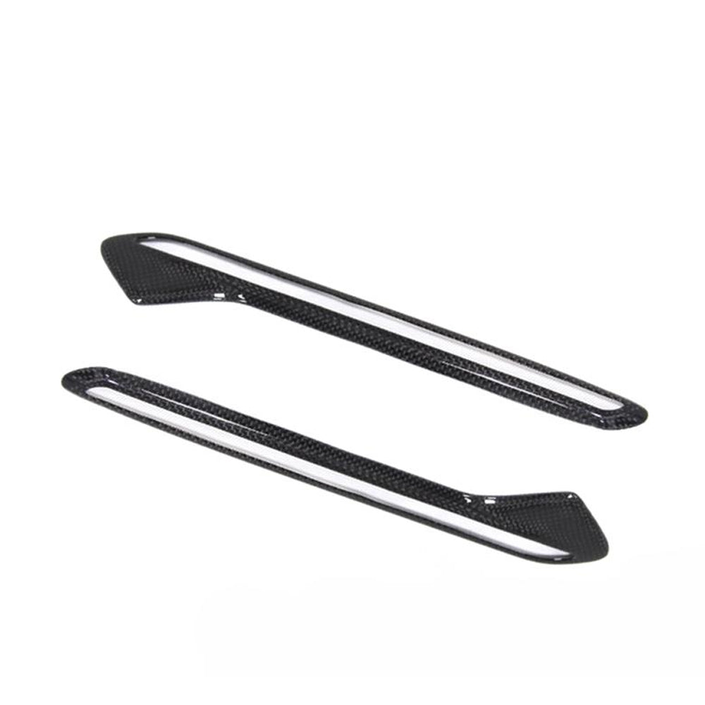 BMW M6 F06 OEM Style Carbon Fibre Front Wing Vent Trims — surface and edge detail