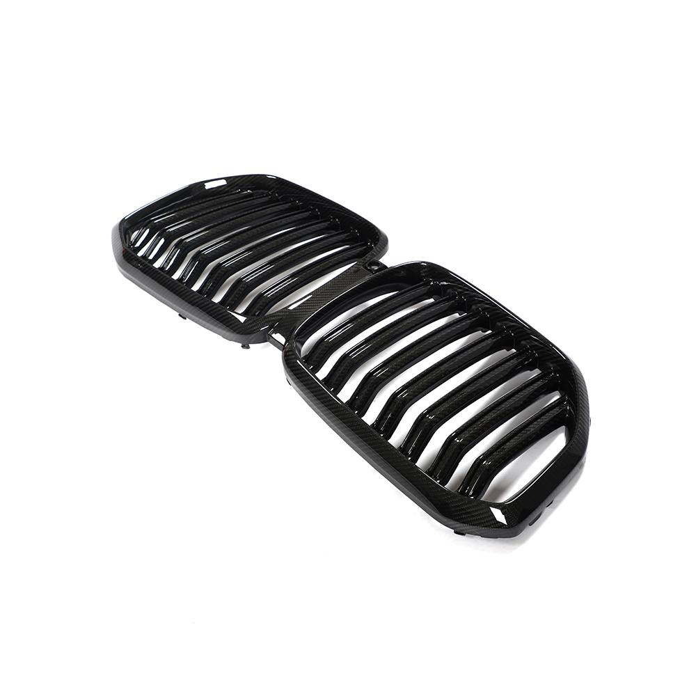 BMW X5 G05 Pre-LCI OEM Style Carbon Fibre Front Grille — opposite-side view