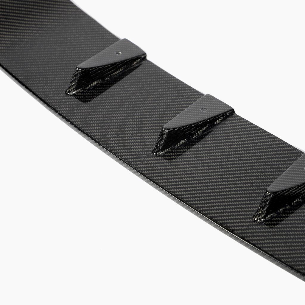 BMW M5 F90 Pre-LCI RKP Design Carbon Fibre Front Lip — surface and edge detail