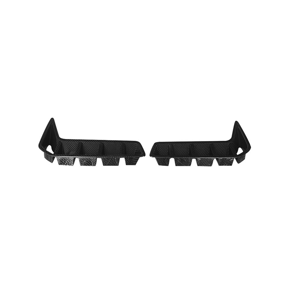 BMW X5 G05 LCI OEM Style Carbon Fibre Front Wing Vent Trims — surface and edge detail