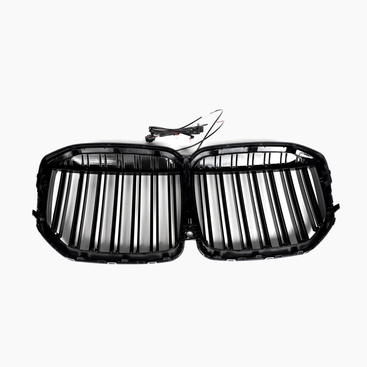 BMW X7 G07 Pre-LCI ABS LED Dual-Slat Front Grille — side profile