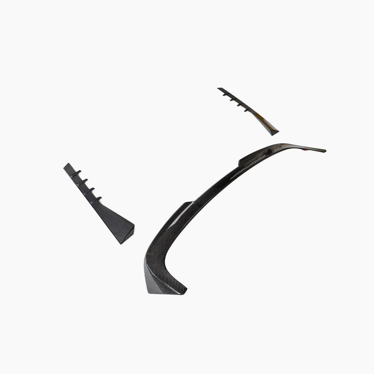 BMW M3 G81 OEM Style Carbon Fibre Boot Spoiler — surface and edge detail